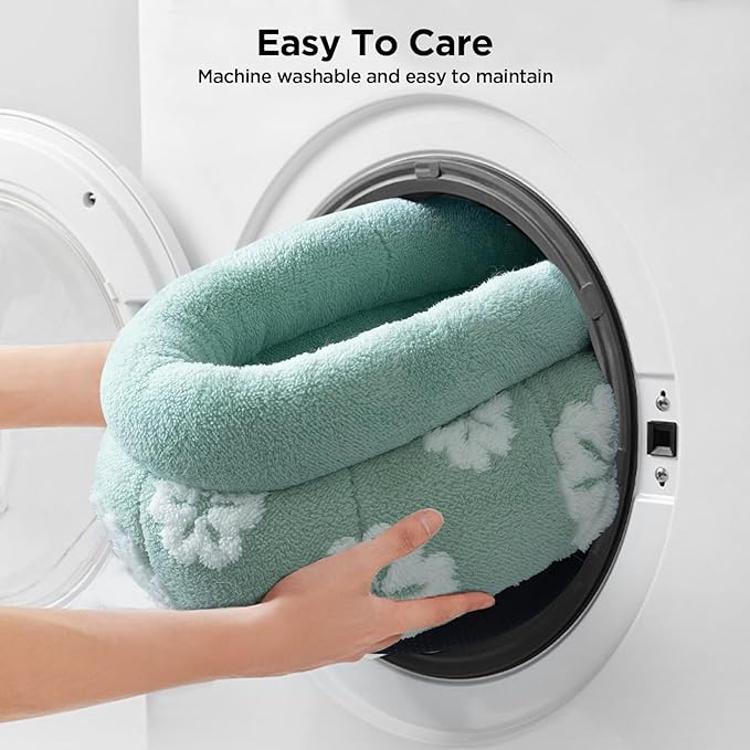 BALANCE Cat Beds for Indoor Cats, Washable Round Cat Bed, Cute 3D Flower Kitten Bed with Anti-Slip Bottom for Puppy and Kitten, 20 Inches, Green