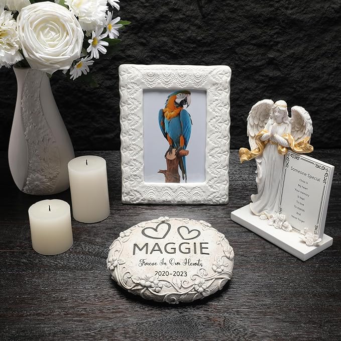 Personalized Macaw Memorial Stone, Pet Grave Marker Macaw, Macaw Headstone, Macaw Tombstone, Macaw Gravestone, Macaw Memorial Gifts