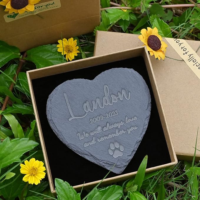 Personalized Pet Loss Stones - Memorial Gifts for Dogs & Cats - In Memory of Beloved Pets