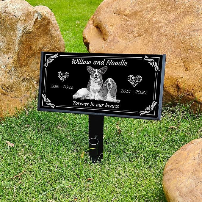 Personalized Pet Memorial Stones with Photos, Pet Memorial Plaques, Custom Engraved Black Granite Pet Headstone, Gifts for Lost a Pets.(Picture Centering Style)