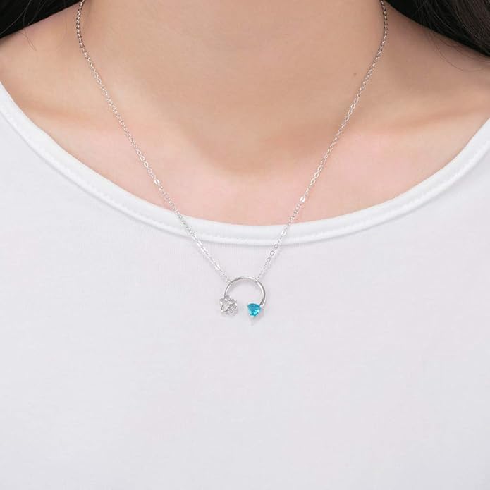 Customized Paw Print Necklace Personalized Pet Name Necklace Custom Engraved Dog Cat Paw Pendant Necklace Pet Memorial Gift for Pet Lovers