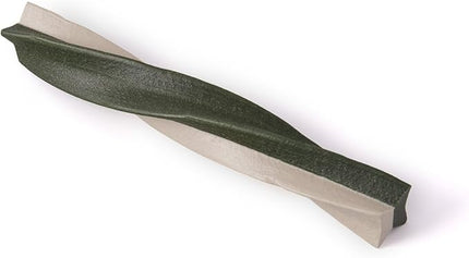 Dingo Dental Sticks for Tarter Control and Freshening Breath, Made with Real Chicken, Great Treats for Small, Medium, and, Large Dogs 15-Count