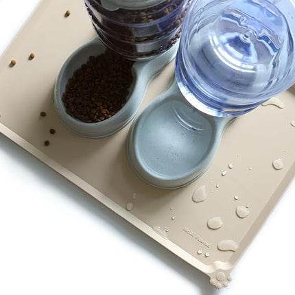 Hoki Found Large Silicone Pet Feeding Tray - Waterproof Dog Pet Cat Feeding Mat - Non Slip Pet Dog Cat Food Bowl Mats Placemat -Pet Water Mats for Carpet -Papayawhip