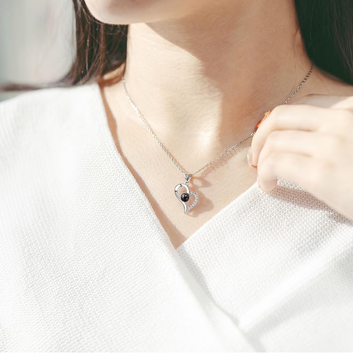 Easycosy Personalized Picture Necklace Projection Necklace with Photo Inside - Custom Photo Heart Pendant Necklace - Photo Gifts Valentines Birthday Love Memorial Gifts for Girlfriend Wife Women