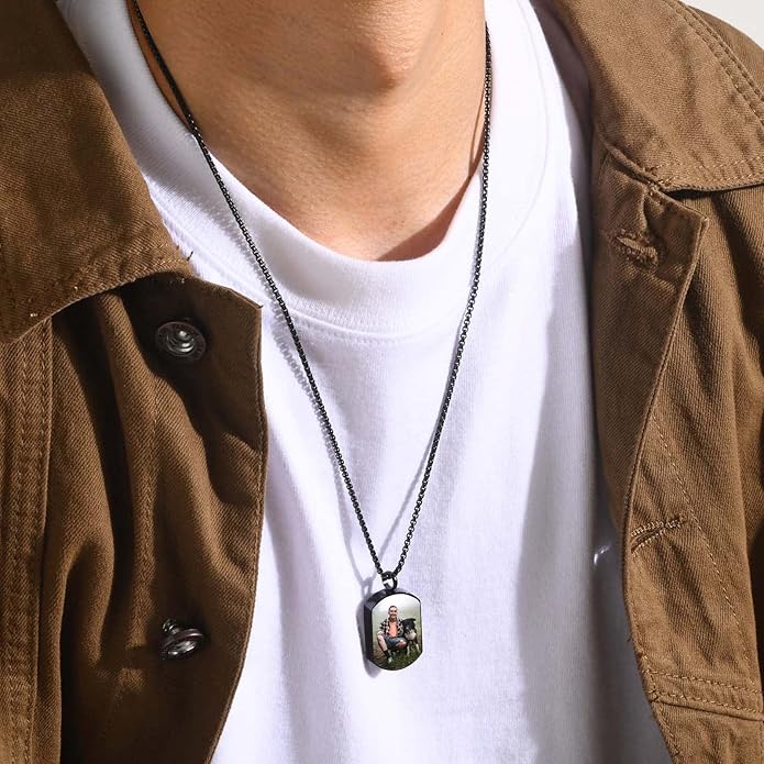 VNOX Personalized Customizable Photo Text Cremation Urn Necklace for Ashes Holder Dog Tag Pendant Family Pet Memorial Keepsake Jewelry for Men Women