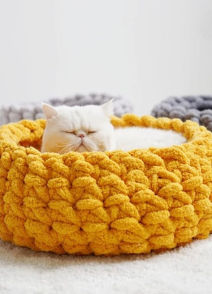 Cat Nest Bed – Premium Handwoven Washable Extra Soft Round Cave House for Indoor Kitten & Kitty, Small & Large (Cloud White,Medium)