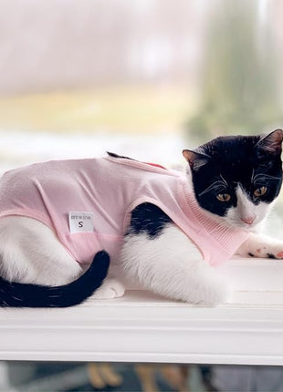 Cat Recovery Suit for Male and Female Surgical Post Surgery Soft Cone Onesie Shirt Clothes Neuter Licking Protective Diapers Outfit Cover Kitten Spay Collar(L, Pink)