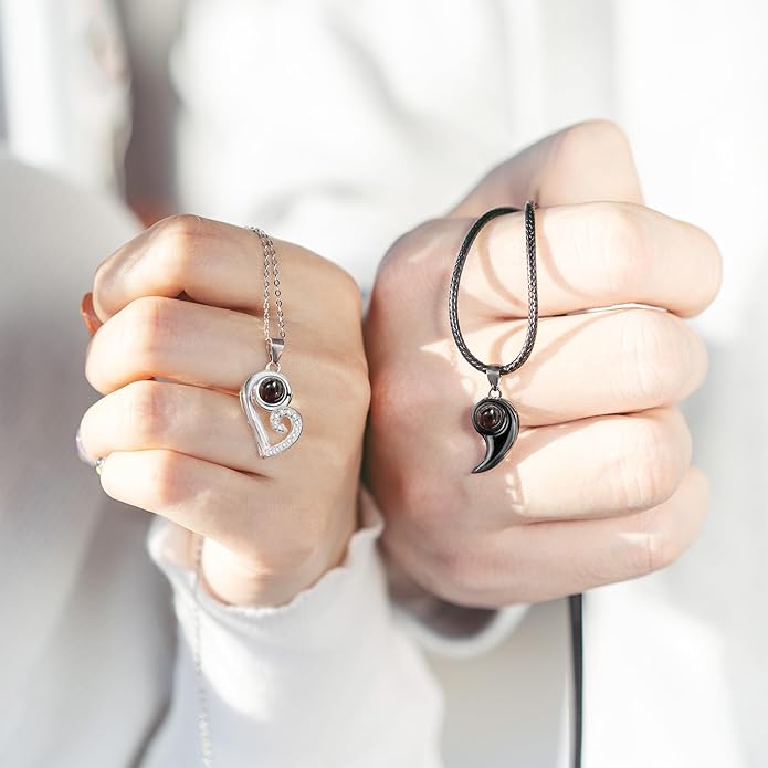 Easycosy Personalized Picture Necklace Projection Necklace with Photo Inside - Custom Photo Heart Pendant Necklace - Photo Gifts Valentines Birthday Love Memorial Gifts for Girlfriend Wife Women