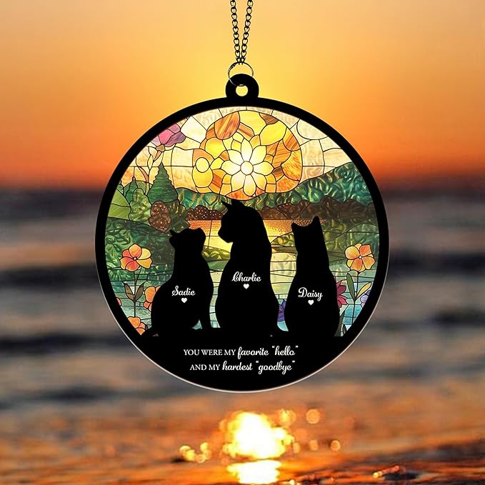 Personalized Pet Memorial Suncatcher – Custom Dog Cat Suncatcher with Name and Breed for Up to 3 Pets, Sympathy Gift for Pet Loss, Memorial Gift for Dog and Cat Lovers