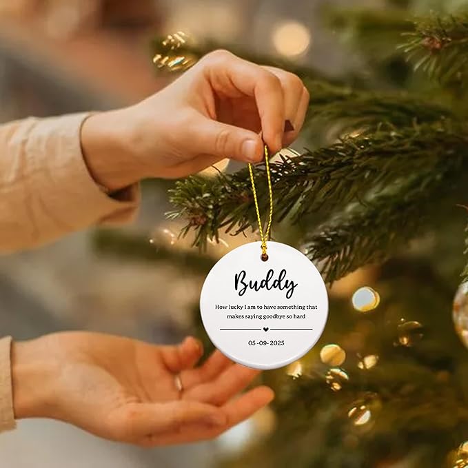 Personalized Pet Memorial Christmas Ornament – Customizable Dog or Cat Ornament – “How Lucky I Am” Quote – Customizable with Pet’s Name and Date – Unique Pet Lover Gift