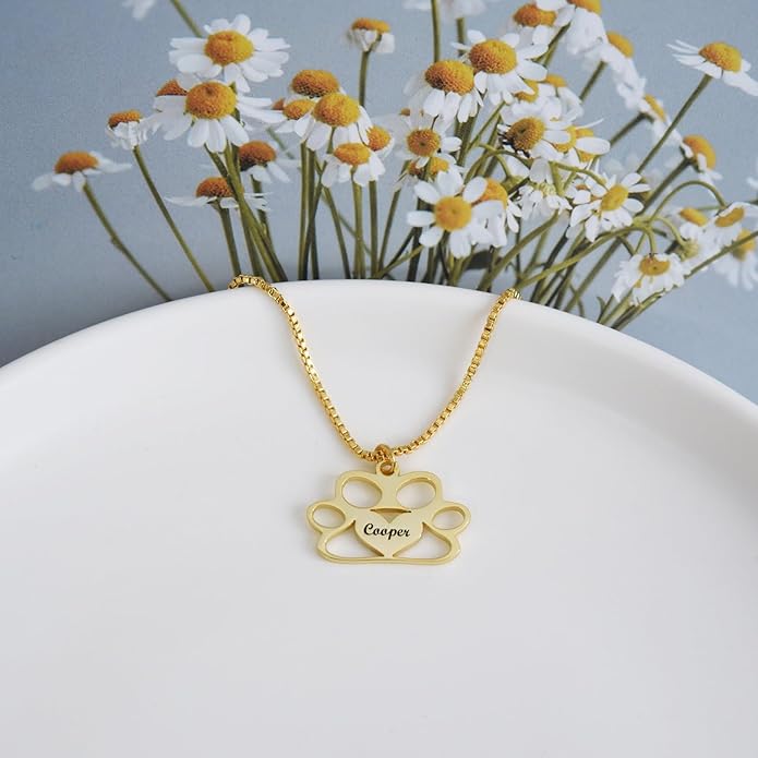 Customized Paw Print Necklace Personalized Pet Name Necklace Custom Engraved Dog Cat Paw Pendant Necklace Pet Memorial Gift for Pet Lovers