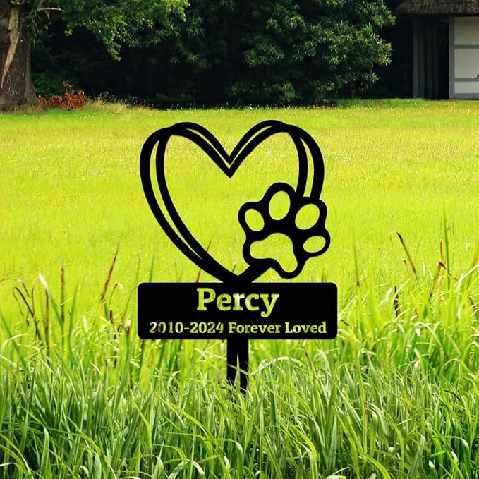Personalized Hearts Paws Memorial Grave Marker for Dogs Cats, Custom Cat Dog Memorial Stake Metal Sign, Customized Dog Cat Headstone Grave Marker Outdoor Garden Stake Pet Memorial Plaque