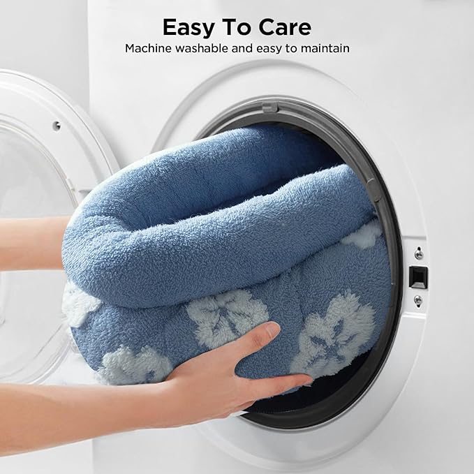 BALANCE Cat Beds for Indoor Cats, Washable Round Cat Bed, Cute 3D Flower Kitten Bed with Anti-Slip Bottom for Puppy and Kitten, 23 Inches, Blue