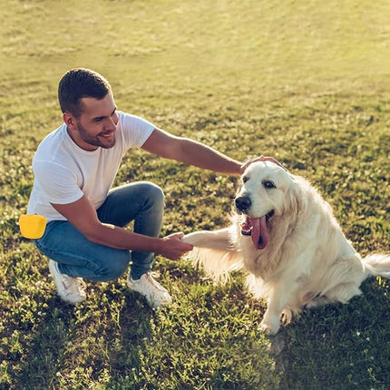 AUDWUD Silicone Dog Treat Pouch,with Dog Training Clicker,Clip on Portable Training Container,Convenient Magnetic Buckle Closing and Upgraded Waist Clip for Enhanced Stability