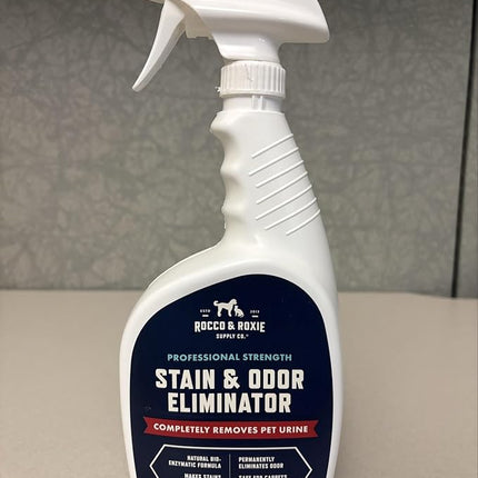 Rocco & Roxie Supply Co. Stain & Strong Odor Eliminator, Enzyme Cleaner, Pet Odor Eliminator for Home - Carpet Stain Remover for Cats & Dog Pee - Urine Destroyer - Carpet Cleaner Spray Clear, 32 Fl Oz