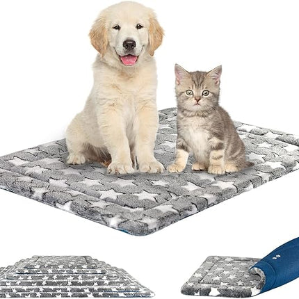 KROSER Fancy Dog Crate Pad - Reversible (Cool & Warm), Machine Washable, Suitable for Small to XXX-Large Dogs, Grey, Navy, Star Pattern