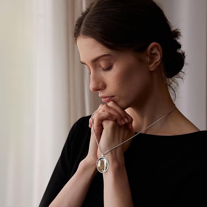 Fanery Sue Pet Ashes Necklace Cremation Jewelry Personalized Picture&Quote Memorial Gifts for Loss of Dog/Cat Urn Necklaces Pets Loss Sympathy Gift Keepsake for Women