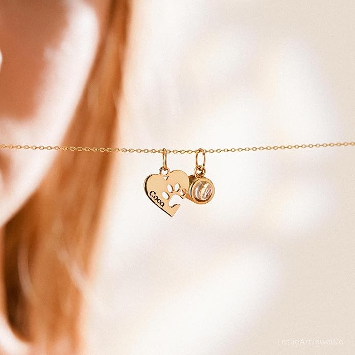 Customized Paw Print Necklace Personalized Pet Name Necklace Custom Engraved Dog Cat Paw Pendant Necklace Pet Memorial Gift for Pet Lovers