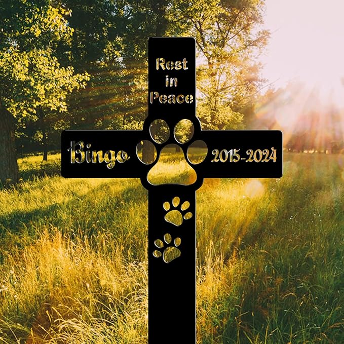 Personalized Metal Dog Grave Markers Stake, Pet Memorial Outdoor Garden Sign Plaque, Custom Pets Name Marker for Cemetery, Pet Loss Sympathy Gift