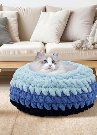 Ombre Gradient Round Cat Bed for Indoor Cats, Chunky Knit Washable & Plush Pet Bed, Cozy Nest with Non-Slip Bottom for Small Medium Cats