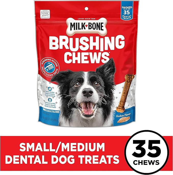 Milk-Bone Original Brushing Chews, 35 Small/Medium Daily Dental Dog Treats Scrubbing Action Helps Clean Teeth