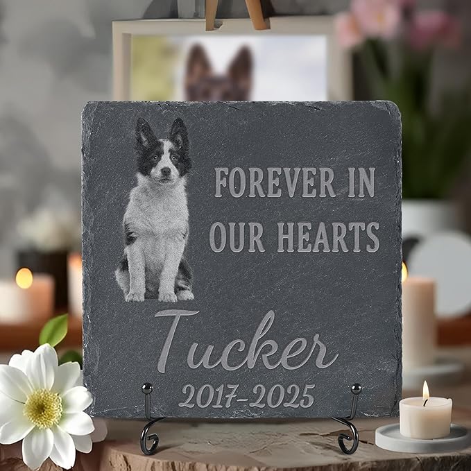 Personalized Pet Memorial Stone, Dog Memorial Gifts, Pet Loss Sympathy Gift, in Memory of Dog Cat - in Our Hearts（Square）