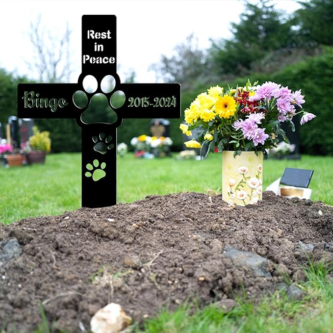 Personalized Metal Dog Grave Markers Stake, Pet Memorial Outdoor Garden Sign Plaque, Custom Pets Name Marker for Cemetery, Pet Loss Sympathy Gift