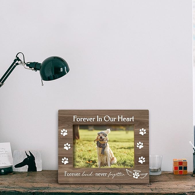 FONDCANYON Forever in Our Heart Pet Memory Picture Photo Frame,Pet Dog Cat Memorial Picture Frames,Pet Loss Sympathy Gift,Sympathy Gifts For Loss Of Dog,Passed Away Dog Memorial Gifts(5x7 Inch Photo) (Color3)