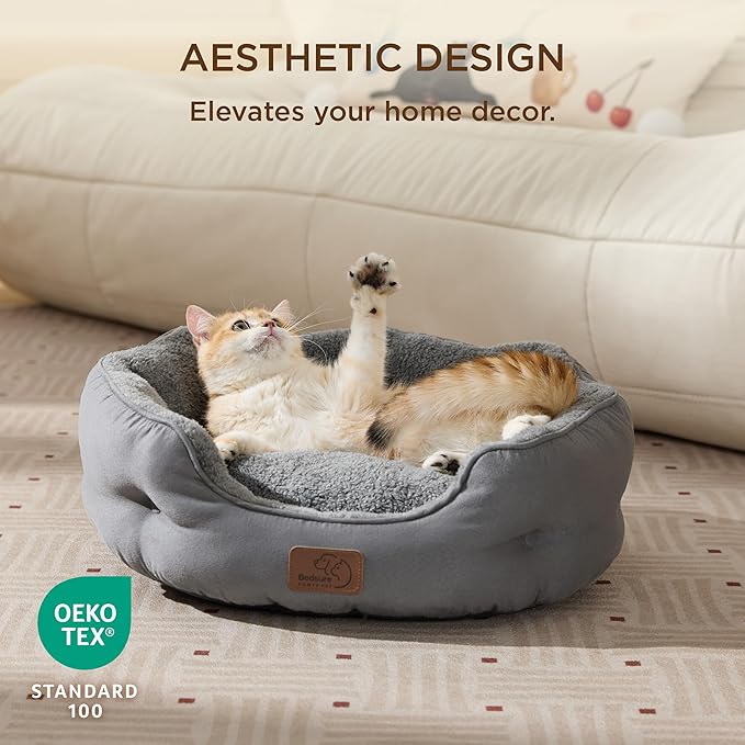 Bedsure Self Warming Cat Bed - Round Cat Beds for Indoor Cats, Washable Pet Bed for Puppy and Kitten with Slip-Resistant Bottom, 20 Inches, Self Warming Grey