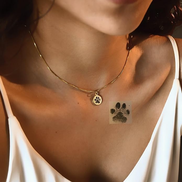 Customized Paw Print Necklace Personalized Pet Name Necklace Custom Engraved Dog Cat Paw Pendant Necklace Pet Memorial Gift for Pet Lovers