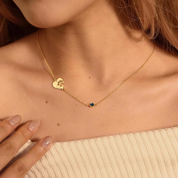 Customized Paw Print Necklace Personalized Pet Name Necklace Custom Engraved Dog Cat Paw Pendant Necklace Pet Memorial Gift for Pet Lovers