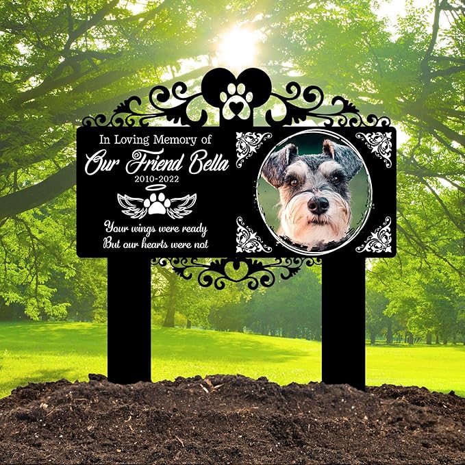 Custom Pet Grave Markers Dog | Custom Pet Headstones for Dogs | Best Memorial Gifts to Tribute Your 4-Legged Companions | Personalized Grave Marker for Furry Friends with Round Photo Frame