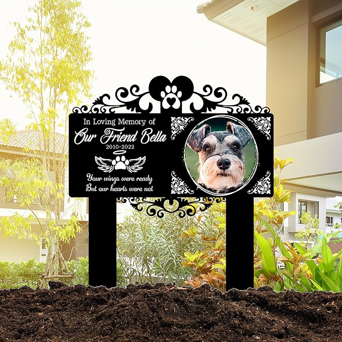 Custom Pet Grave Markers Dog | Custom Pet Headstones for Dogs | Best Memorial Gifts to Tribute Your 4-Legged Companions | Personalized Grave Marker for Furry Friends with Round Photo Frame
