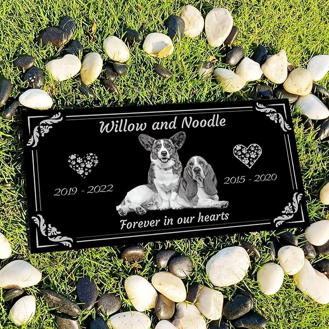 Personalized Pet Memorial Stones with Photos, Pet Memorial Plaques, Custom Engraved Black Granite Pet Headstone, Gifts for Lost a Pets.(Picture Centering Style)