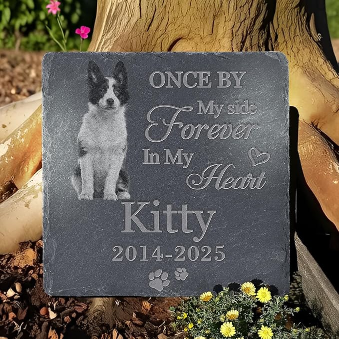 Personalized Pet Memorial Stone, Dog Memorial Gifts, Pet Loss Sympathy Gift, in Memory of Dog Cat - in My Heart（Square）
