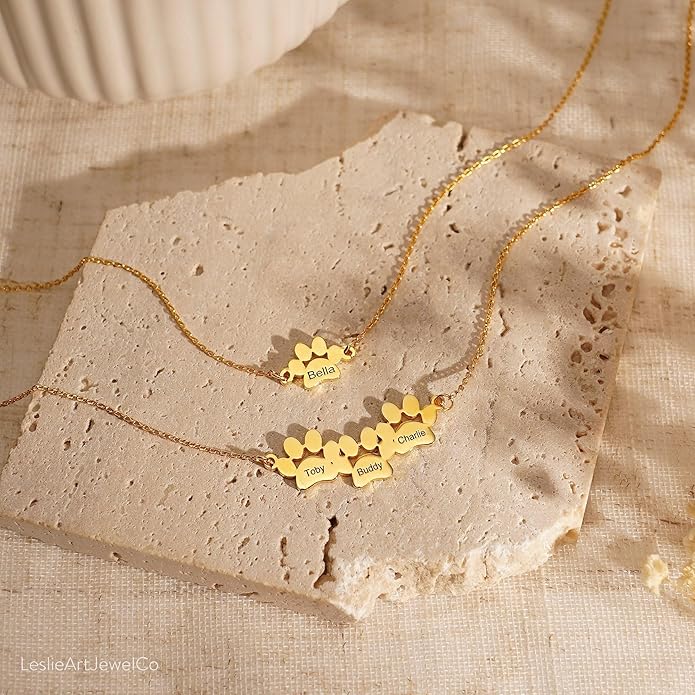 Customized Paw Print Necklace Personalized Pet Name Necklace Custom Engraved Dog Cat Paw Pendant Necklace Pet Memorial Gift for Pet Lovers