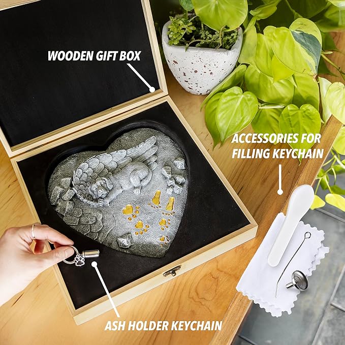 Dog Memorial Stone for Loss of Dog Sympathy Gift, Remembrance Gift with Keychain, Pet Memorial Stone for Dogs - Outdoor Grave Marker for Garden, Pet Grave